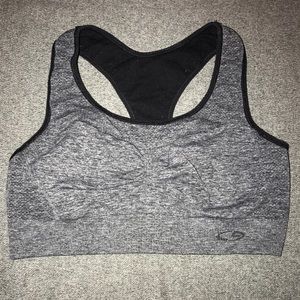 Sports bra